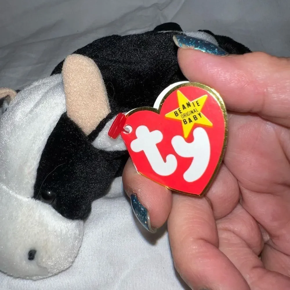 TY Original Beanie Baby “Daisy” Style 4006 1994